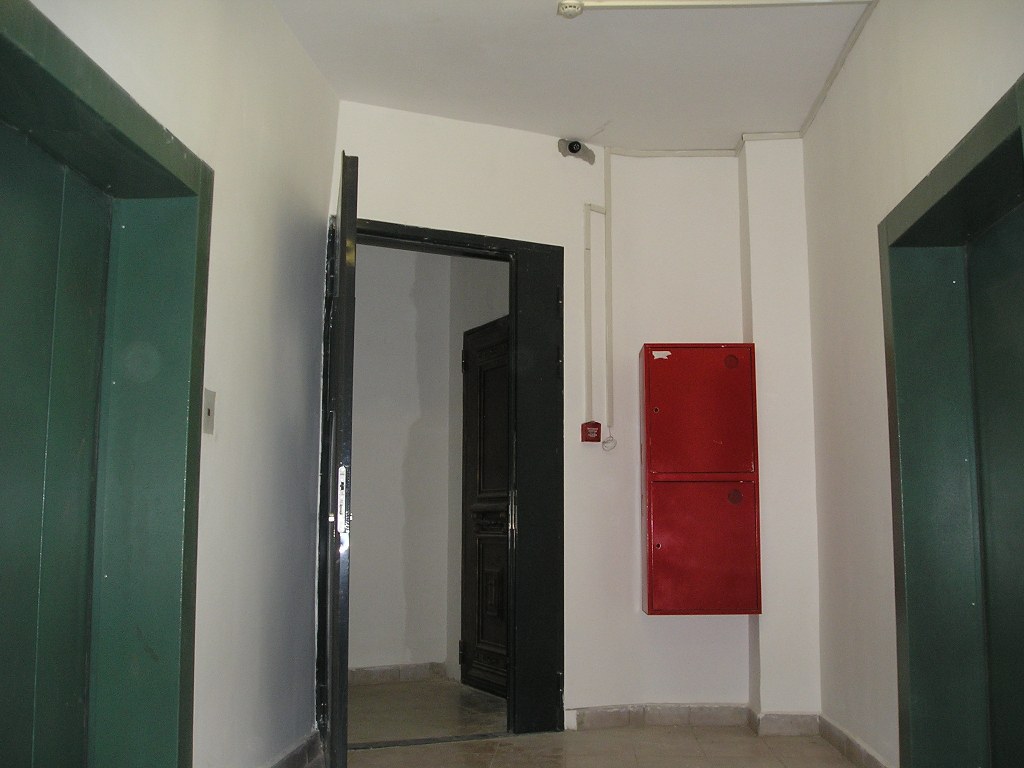 Вторая камера JK-615SD установлена в лифтовом холле